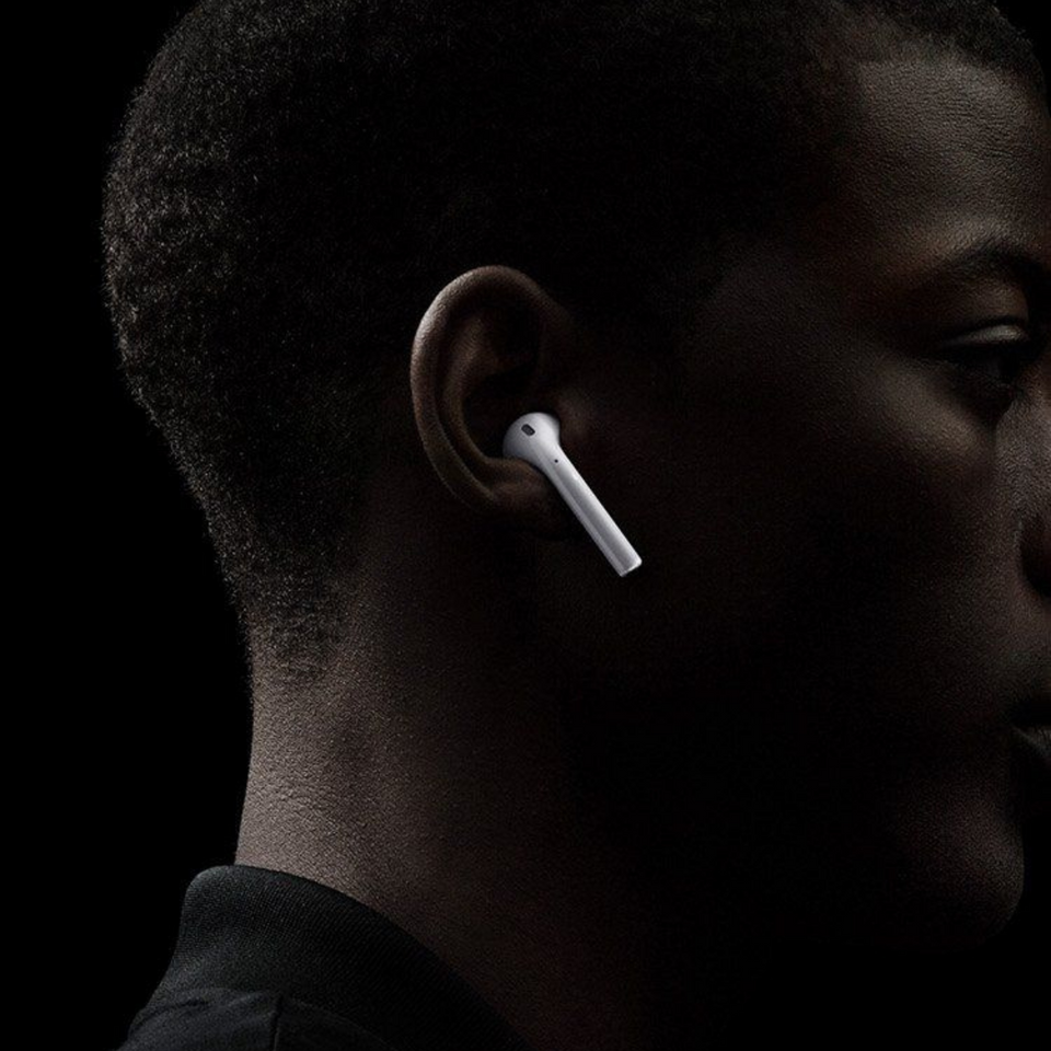 Apple TWS Wireless Bluetooth Earbud